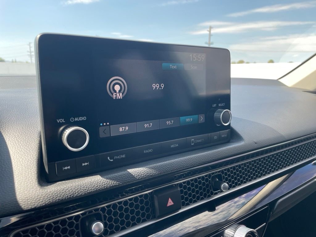 Used 2022  Honda LX image 11