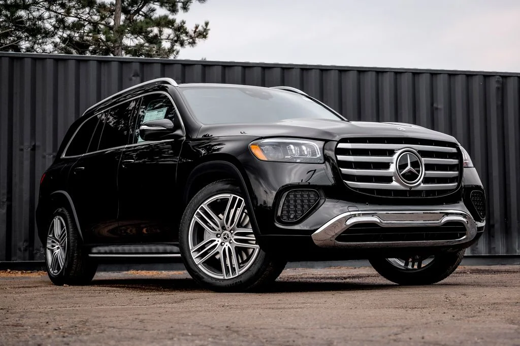 2026 Mercedes-Benz GLS Base