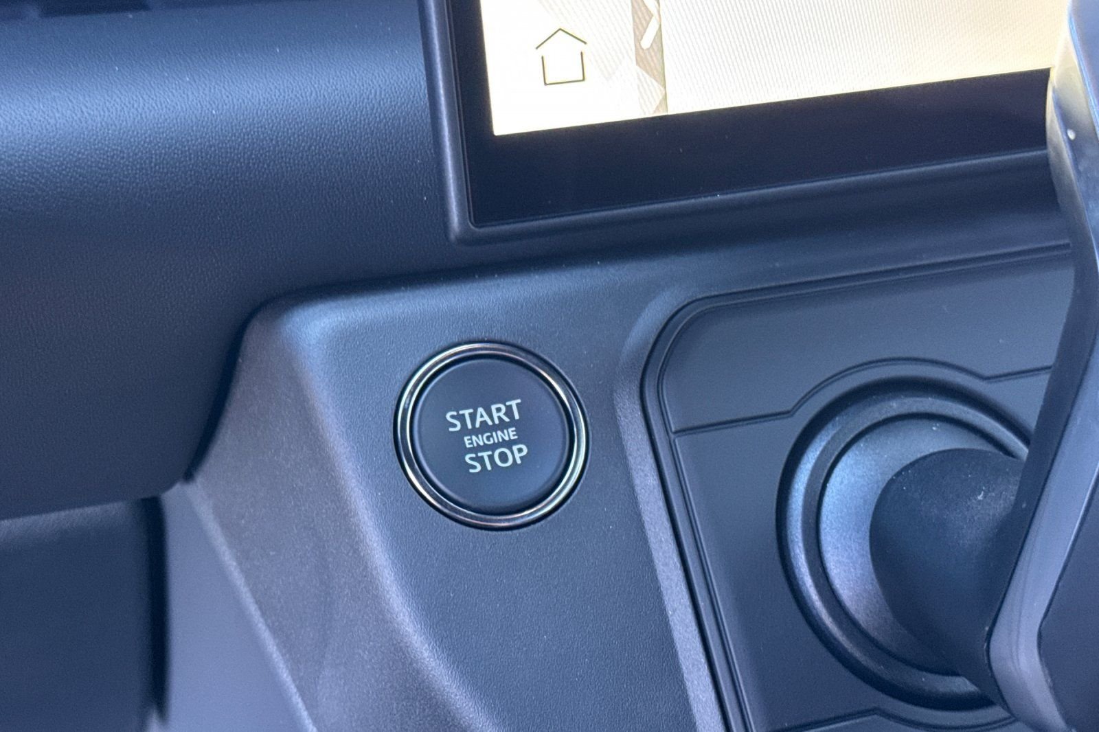 New 2026 Borasco Grey Land Rover X-Dynamic SE image 27