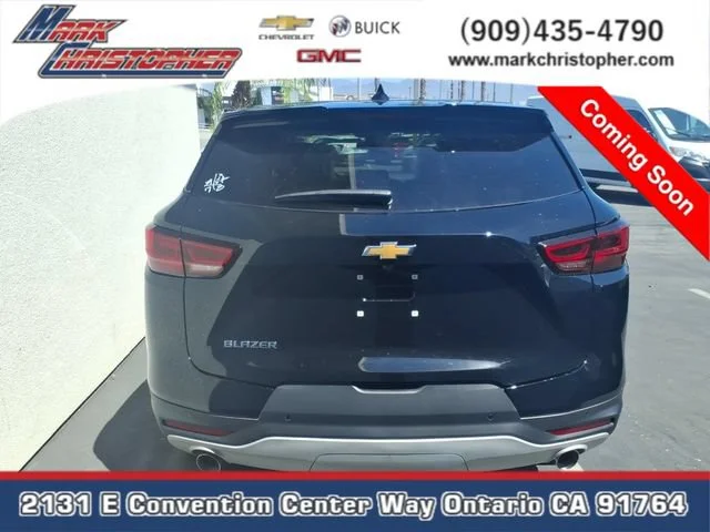 Used 2026 Black Chevrolet 2LT image 5