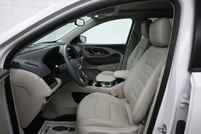 Used 2023 SUMMIT WHITE GMC Denali image 9