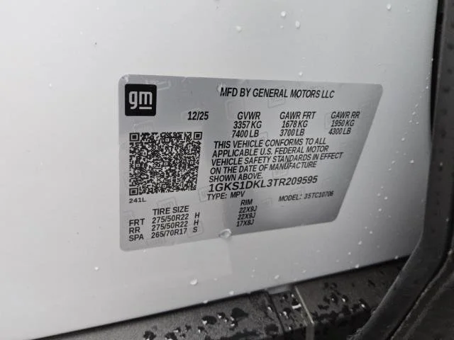 Used 2026 Glacier White Tricoat GMC Denali image 23