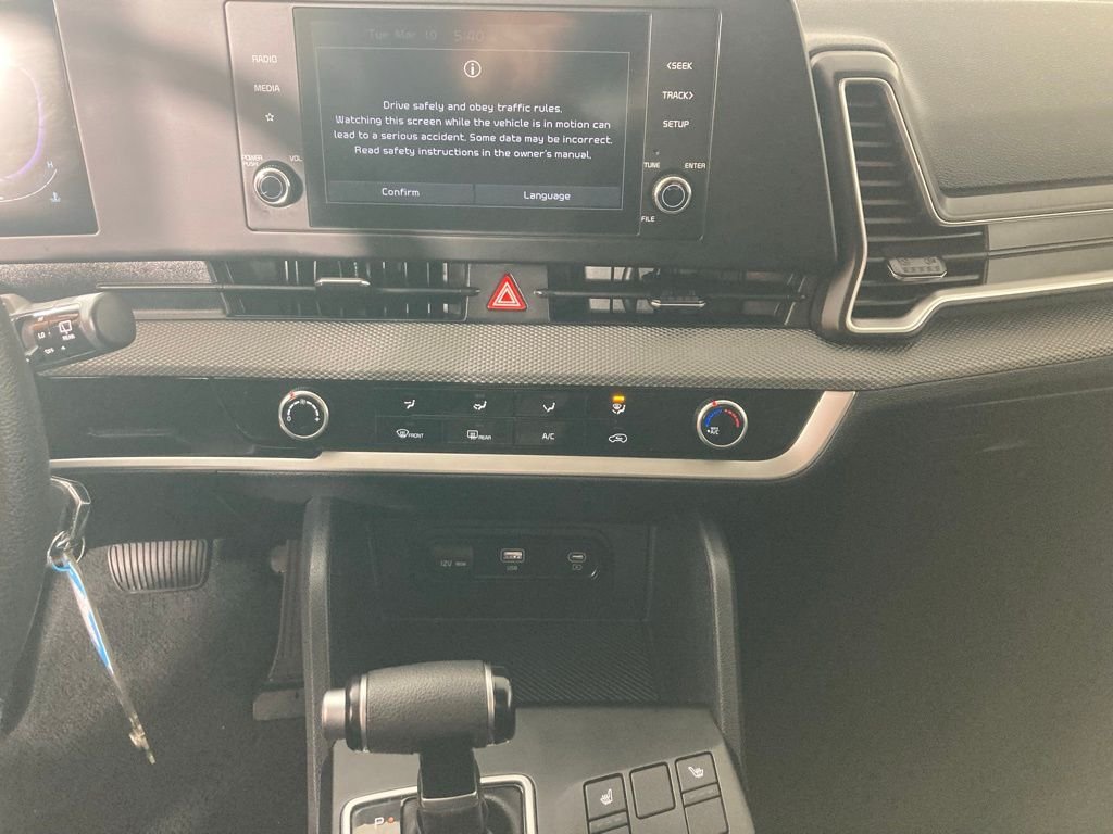 Used 2025 Kia Sportage LX with VIN 5XYK2CDF3SG321451 for sale in Elk River, Minnesota