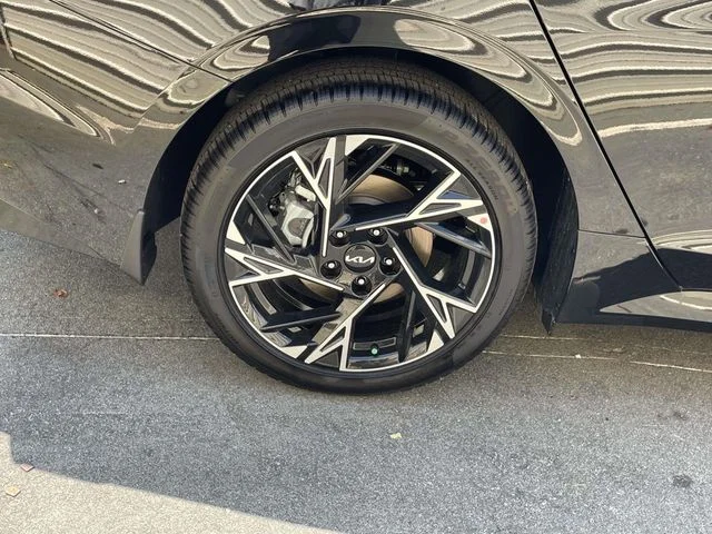 New 2026 Black Kia GT-Line image 7