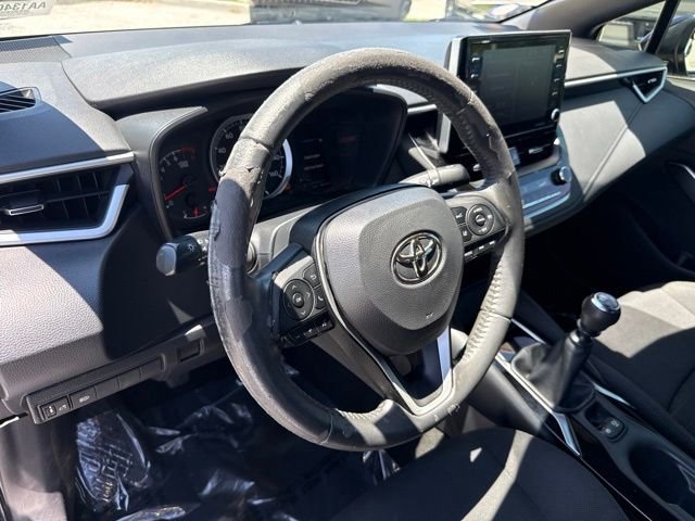 Used 2021  Toyota SE image 23