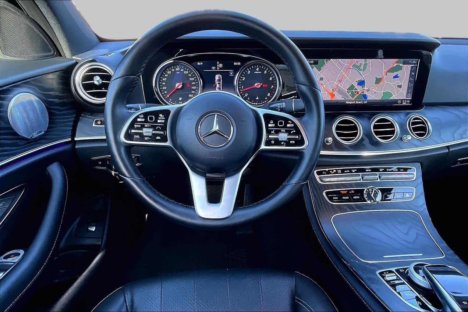 Used 2019  Mercedes-Benz E 300 image 5