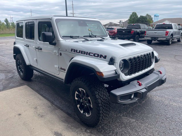 New 2026 Bright White Clear-Coat Exterior Paint Jeep Rubicon image 4