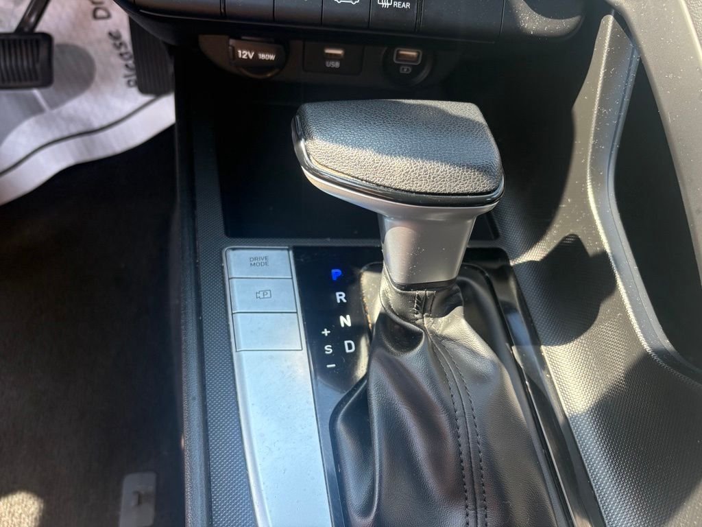 Used 2023 Gray Hyundai SE image 20
