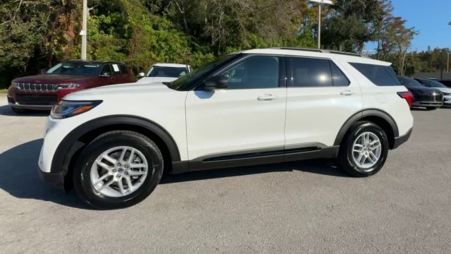 New 2026 Star White Metallic Tri-Coat Ford Active image 75