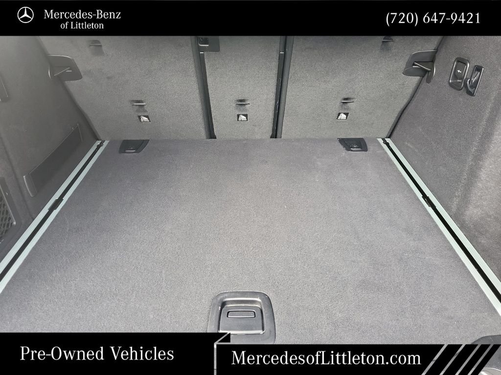 Used 2022 White BMW sDrive30i image 30