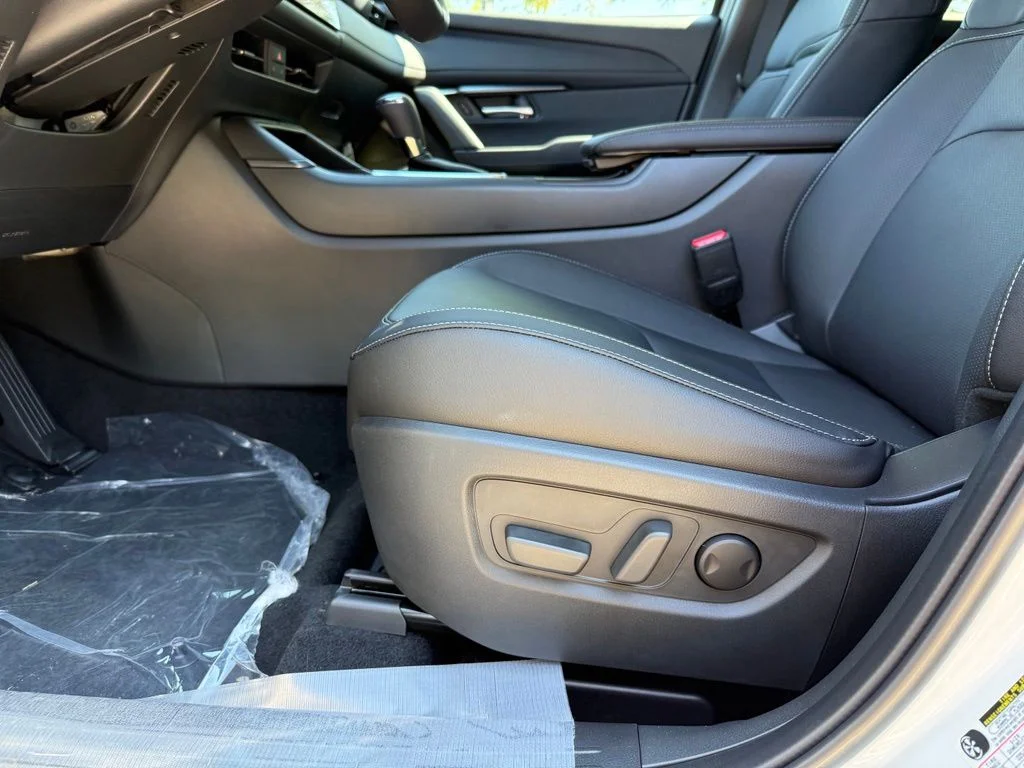 New 2026 Rhodium White Metallic Mazda 2.5 S Premium AWD image 12