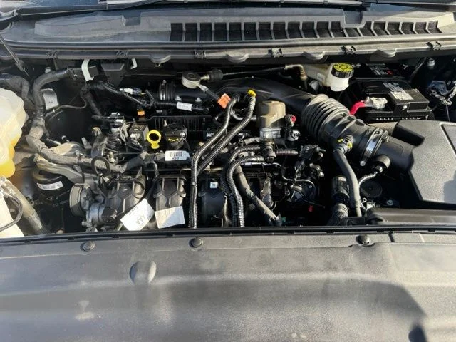 Used 2023 Blue Ford SE image 27