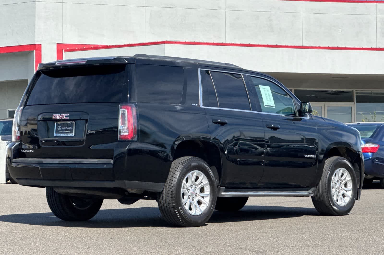 Used 2016 Onyx Black GMC SLT image 2