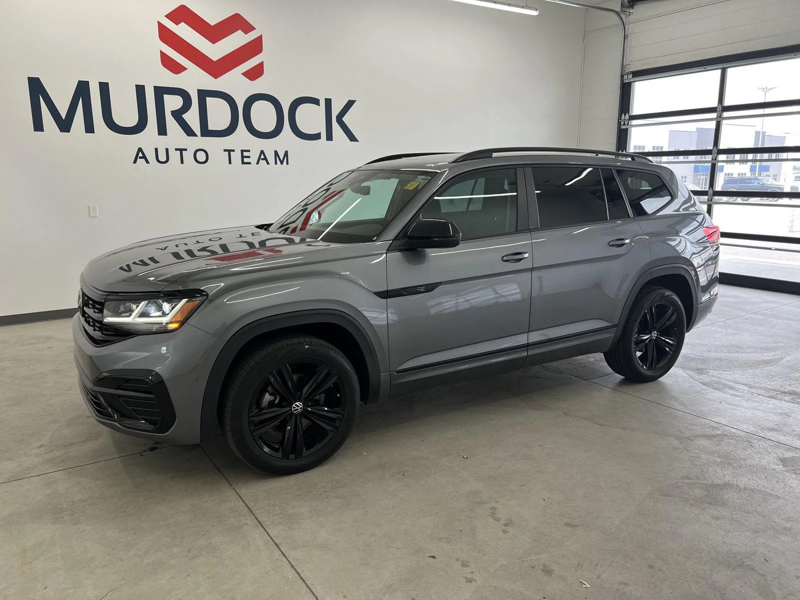 2022 Volkswagen Atlas 3.6L SEL R-Line Black 4MOTION's photo
