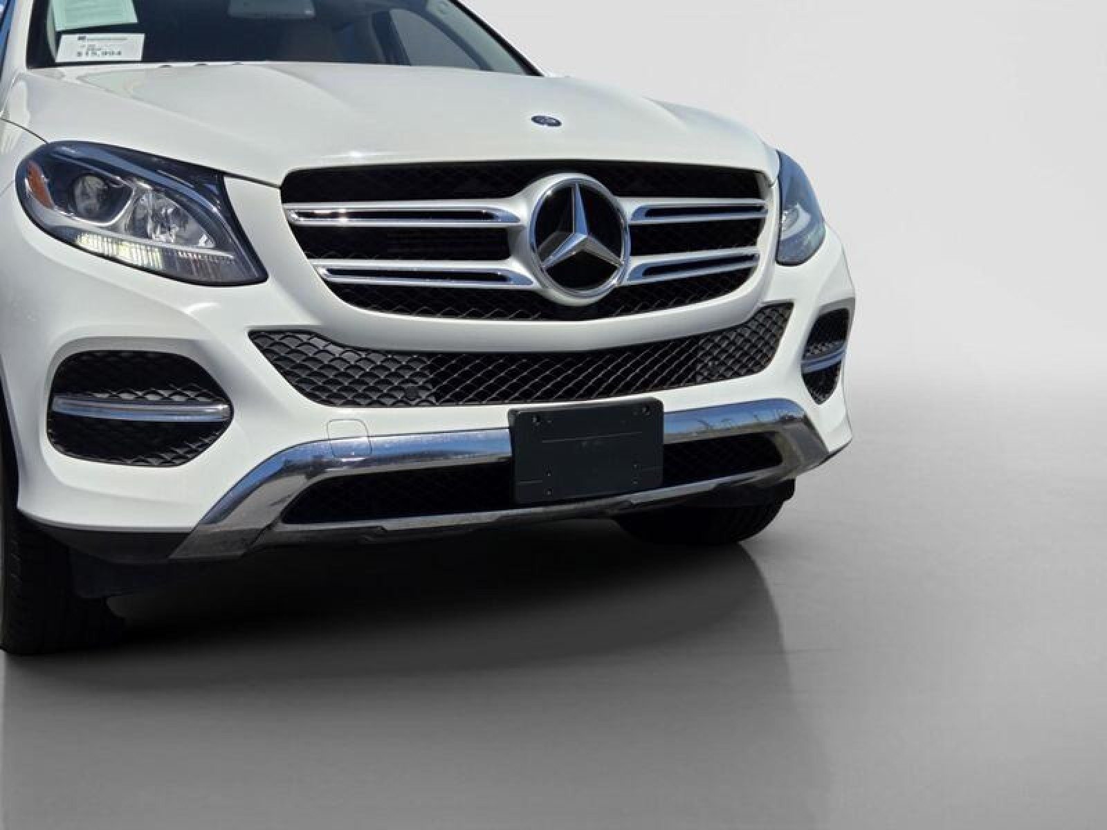 Used 2016 Polar White Mercedes-Benz GLE 350 image 9