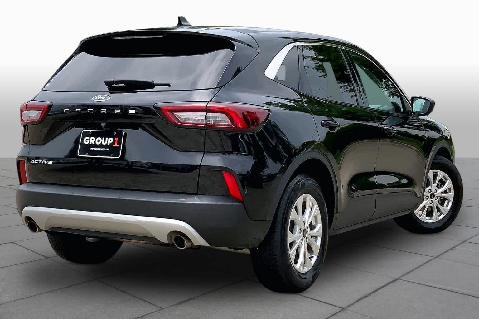 Used 2024 Agate Black Metallic Ford Active image 12