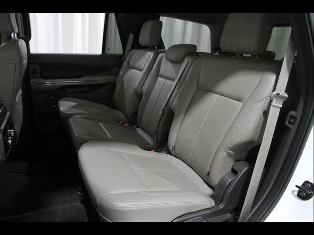 Used 2019 White Ford XLT image 21