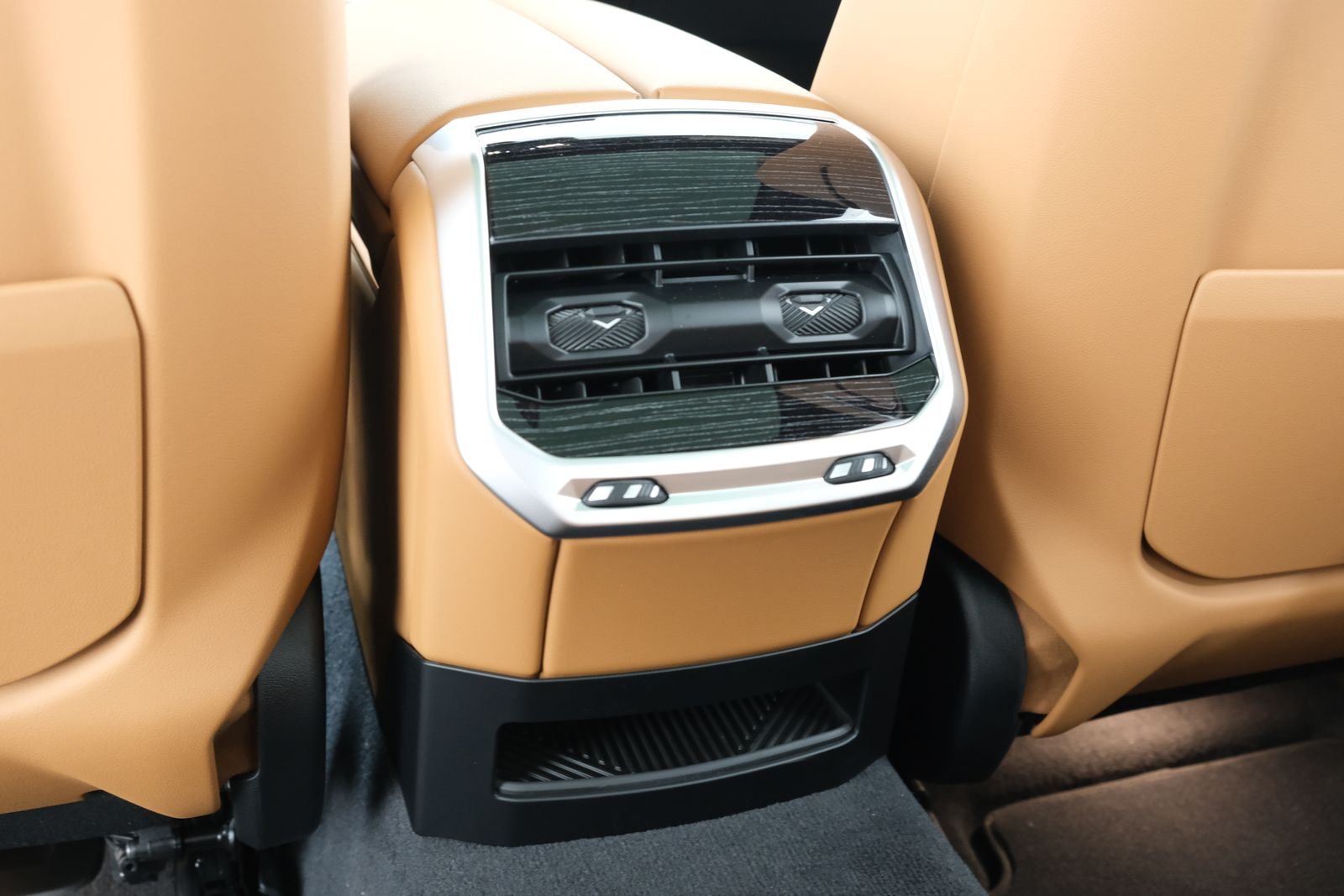New 2026 Black Sapphire Metallic BMW Label image 59