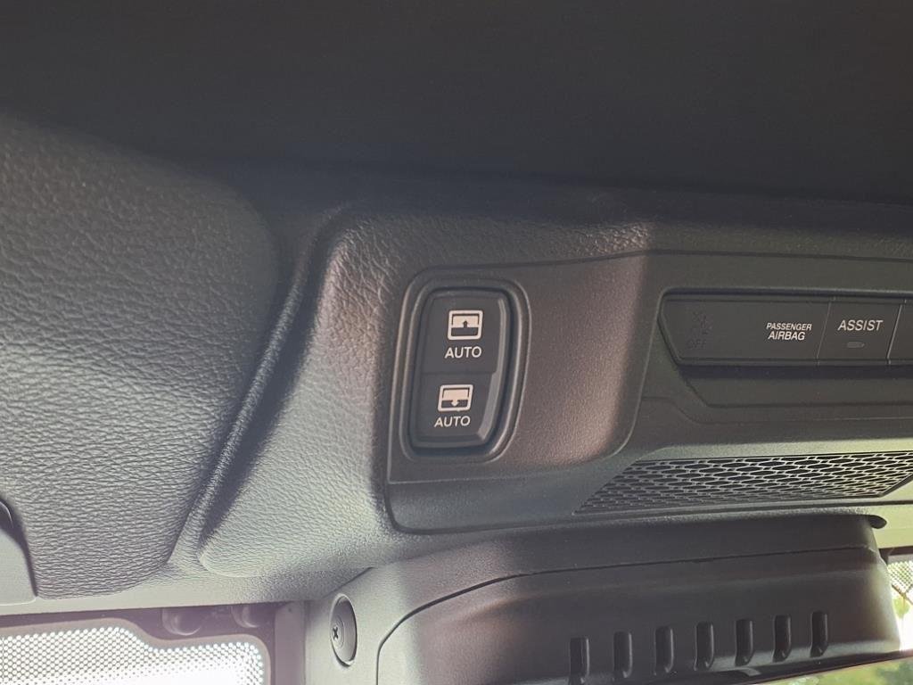 Used 2024 Black Clearcoat Jeep High Altitude image 6