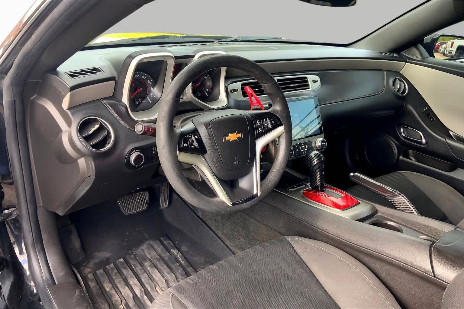 Used 2013 Black Chevrolet LS image 17