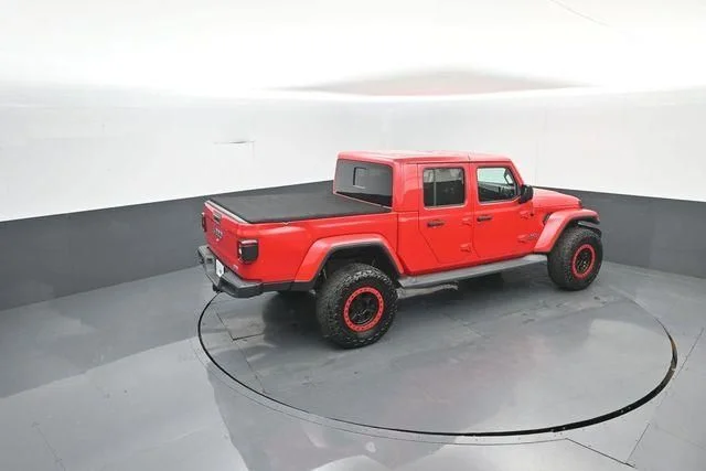 Used 2020 Red Clearcoat Jeep Overland image 34