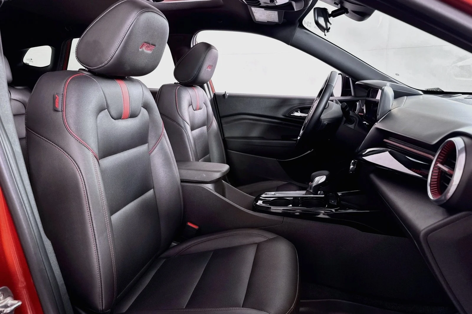 Used 2024 CAYENNE ORANGE Chevrolet 2RS image 7