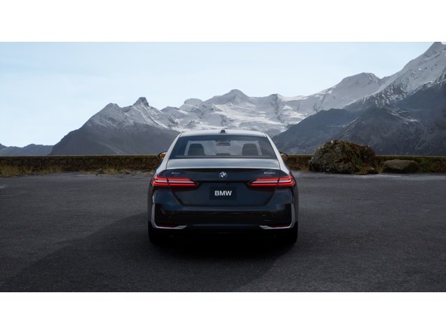 New 2027 Dark Graphite Metallic BMW 530i xDrive image 5