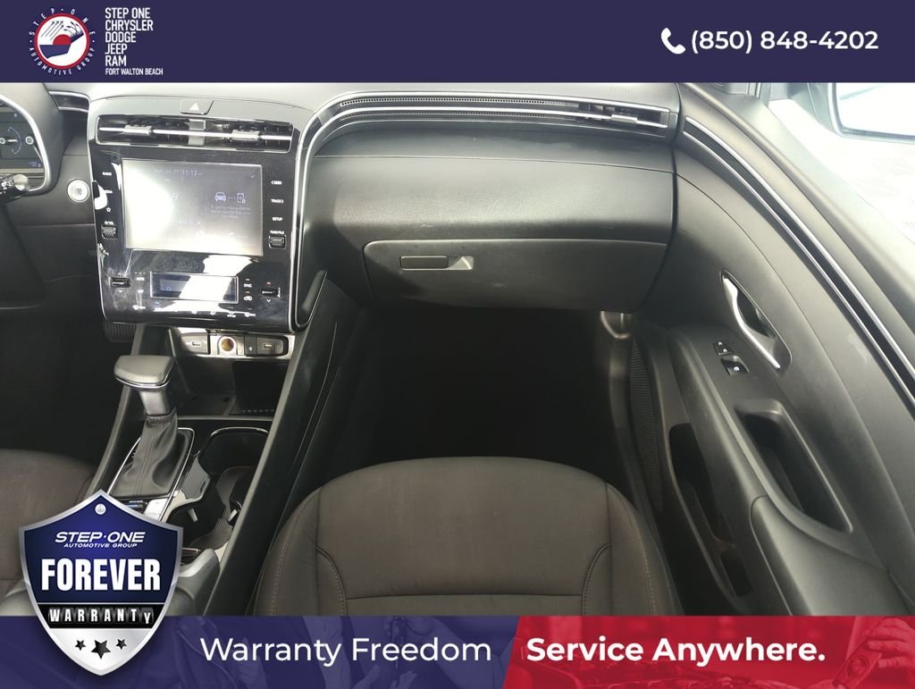 Used 2024 Silver Hyundai SEL image 15