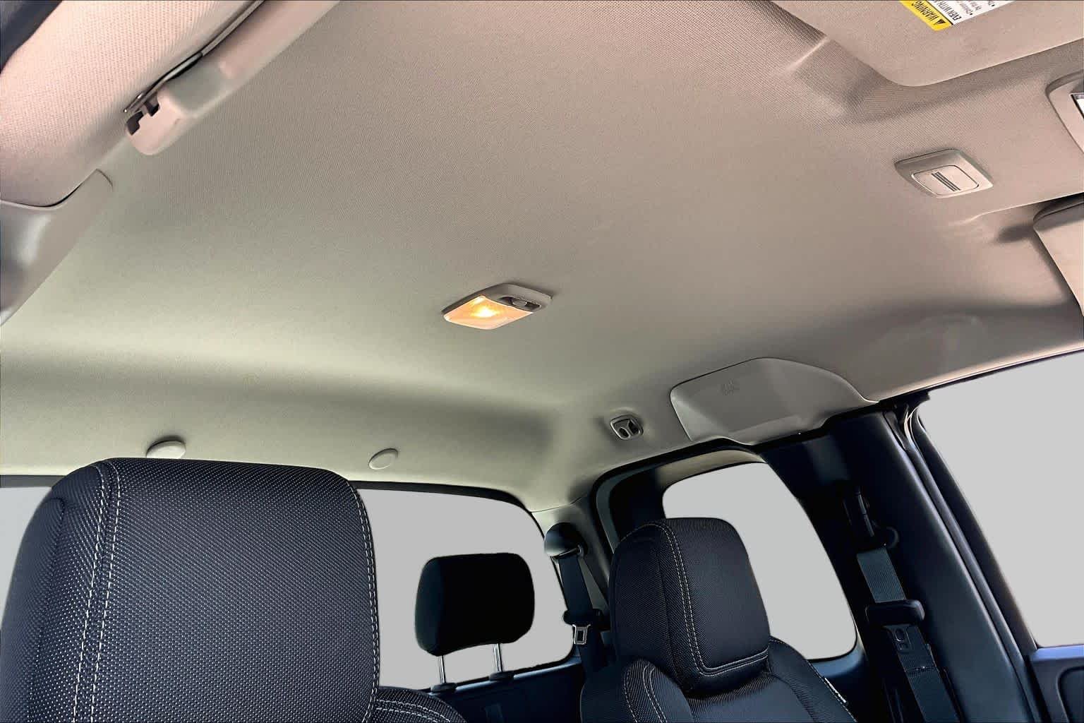 Used 2024 Glacier White Nissan SV image 13