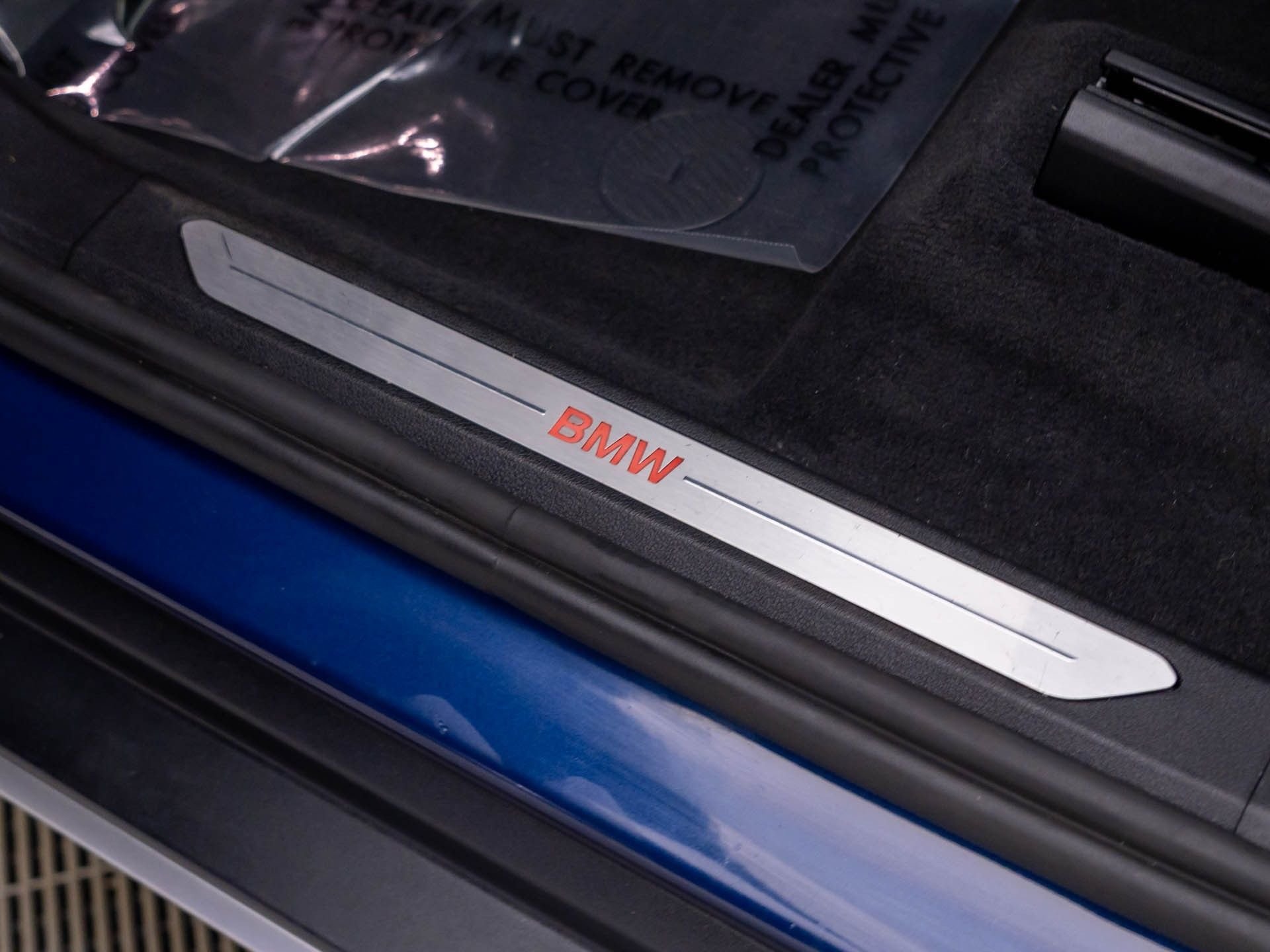Used 2021 Blue BMW xDrive40i image 16
