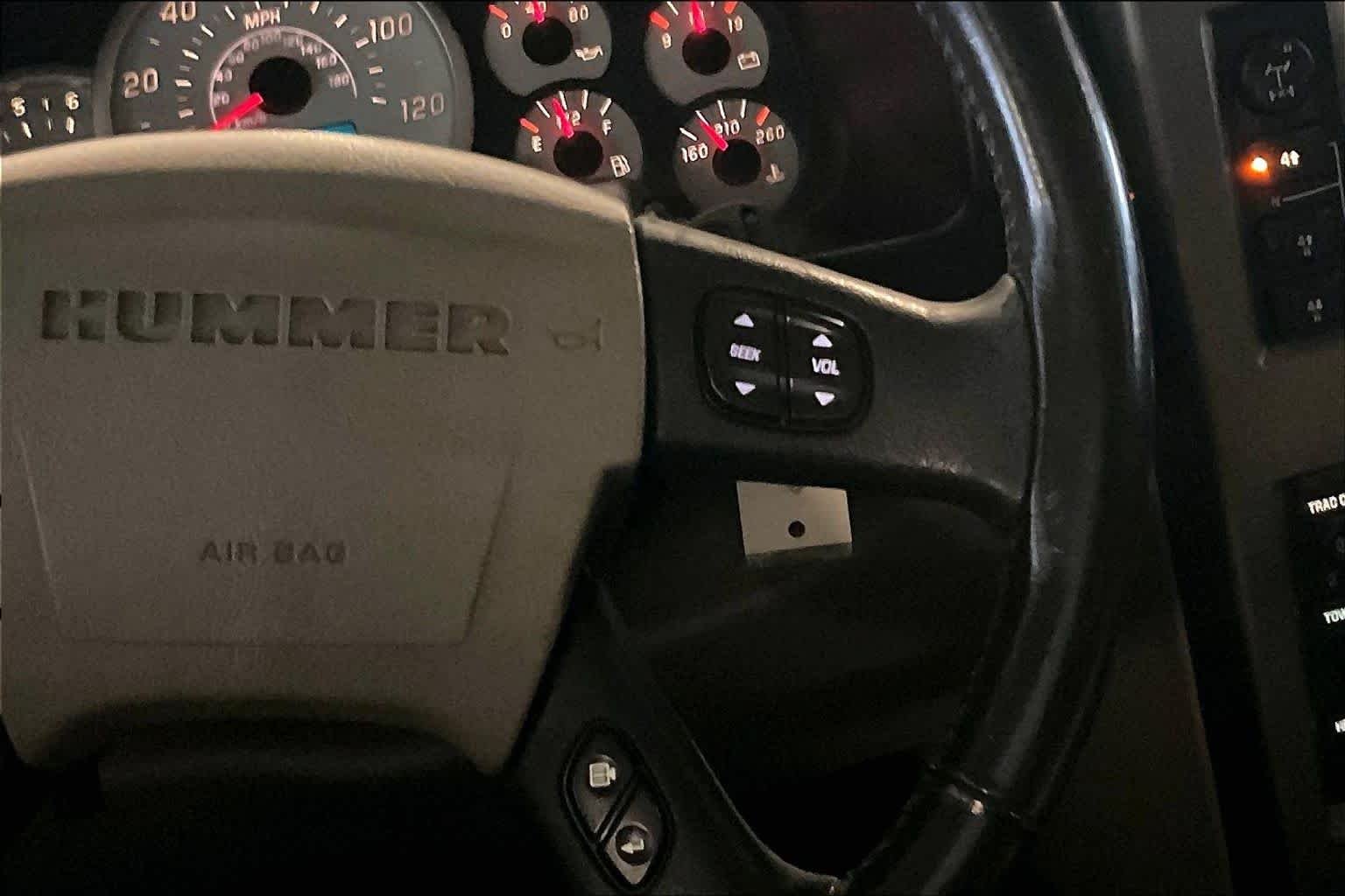Used 2003 White HUMMER  image 21
