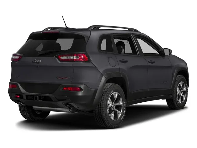 Used 2017 Rhino Clearcoat Jeep Trailhawk image 2