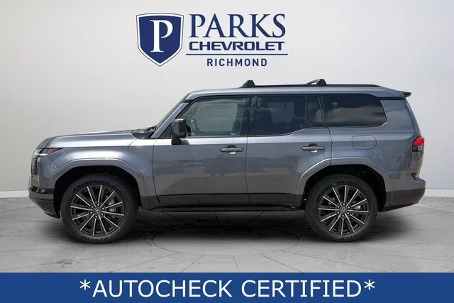 Used 2026 Gray Lexus 550 Luxury+ image 5