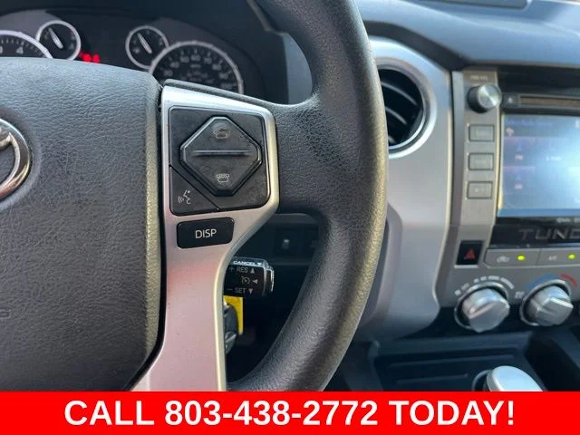 Used 2015 Blue Toyota SR5 image 19