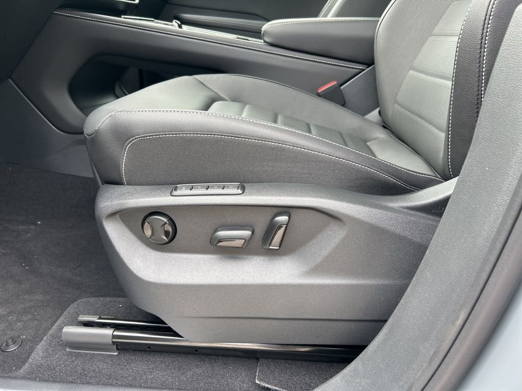 2026 Volkswagen Atlas SEL - Photo 16