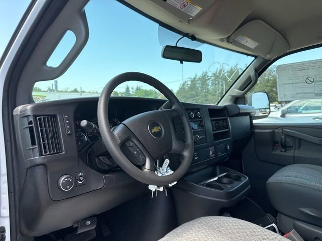 2026 Chevrolet Express Cargo Work Van - Photo 16