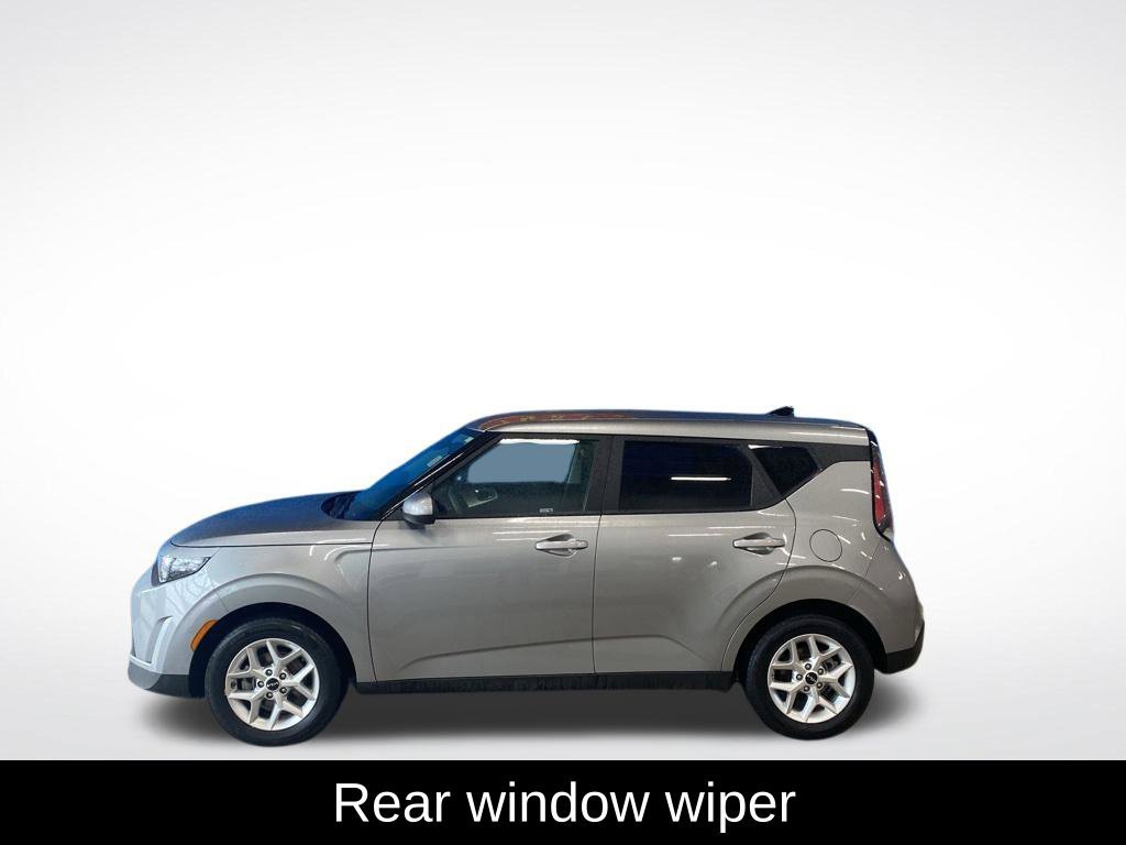 2025 Kia Soul LX - Photo 21