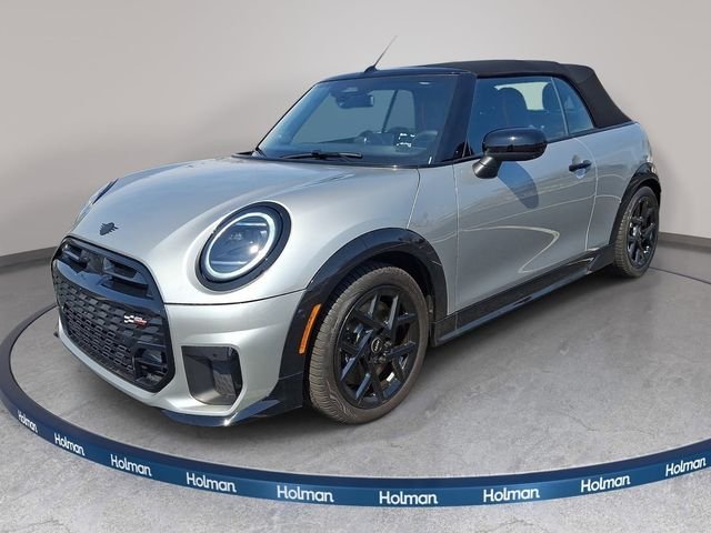 2026 MINI Convertible Cooper S's photo