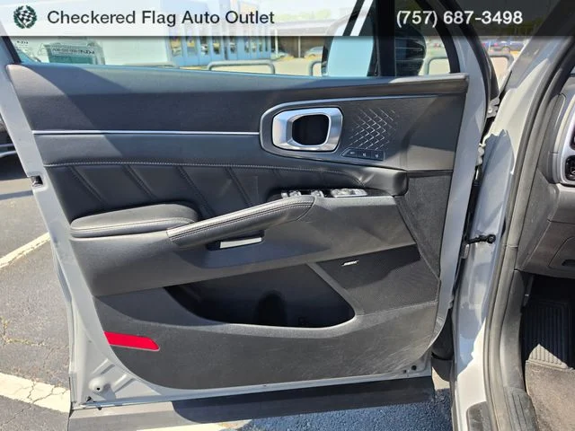 Used 2022 Wolf Gray Kia SX-Prestige image 20