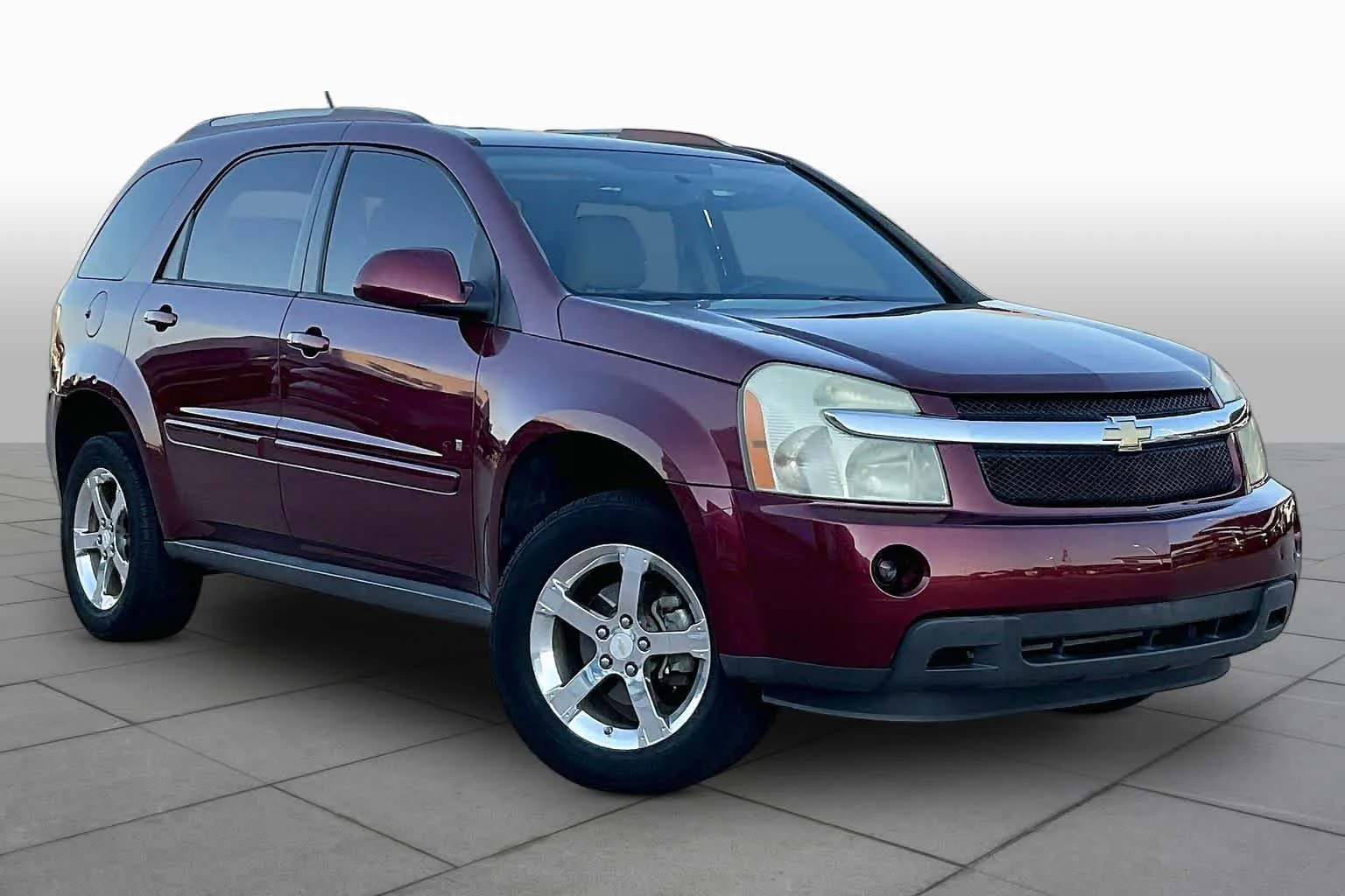 Used 2007 Deep Ruby Metallic Chevrolet LT image 2