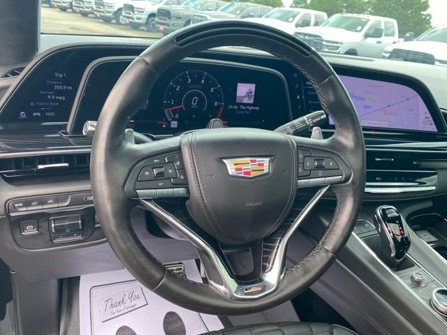 Used 2024 Black Diamond Tri-Coat Cadillac V-Series image 17