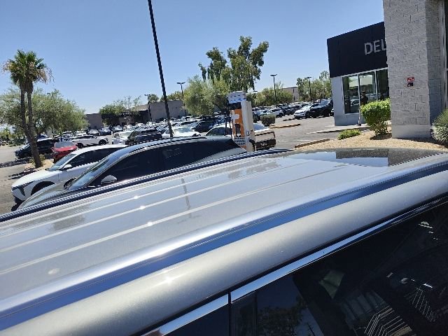 Used 2022 Everlasting Silver Kia EX image 9