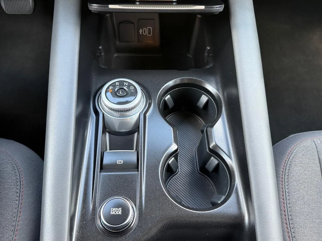 Used 2025 Black Ford Active image 19
