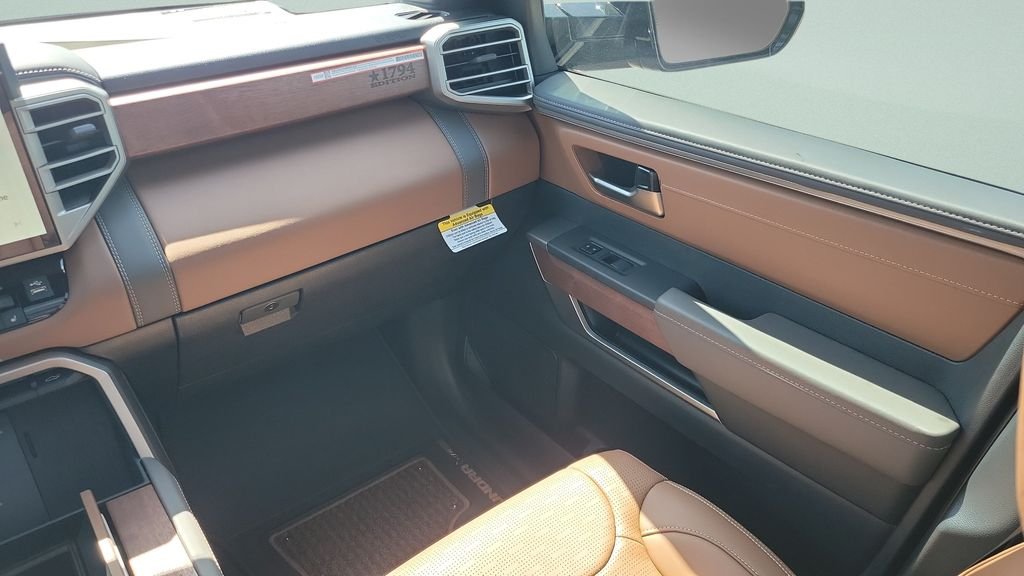 2026 Toyota Tundra 1794 Edition - Photo 13