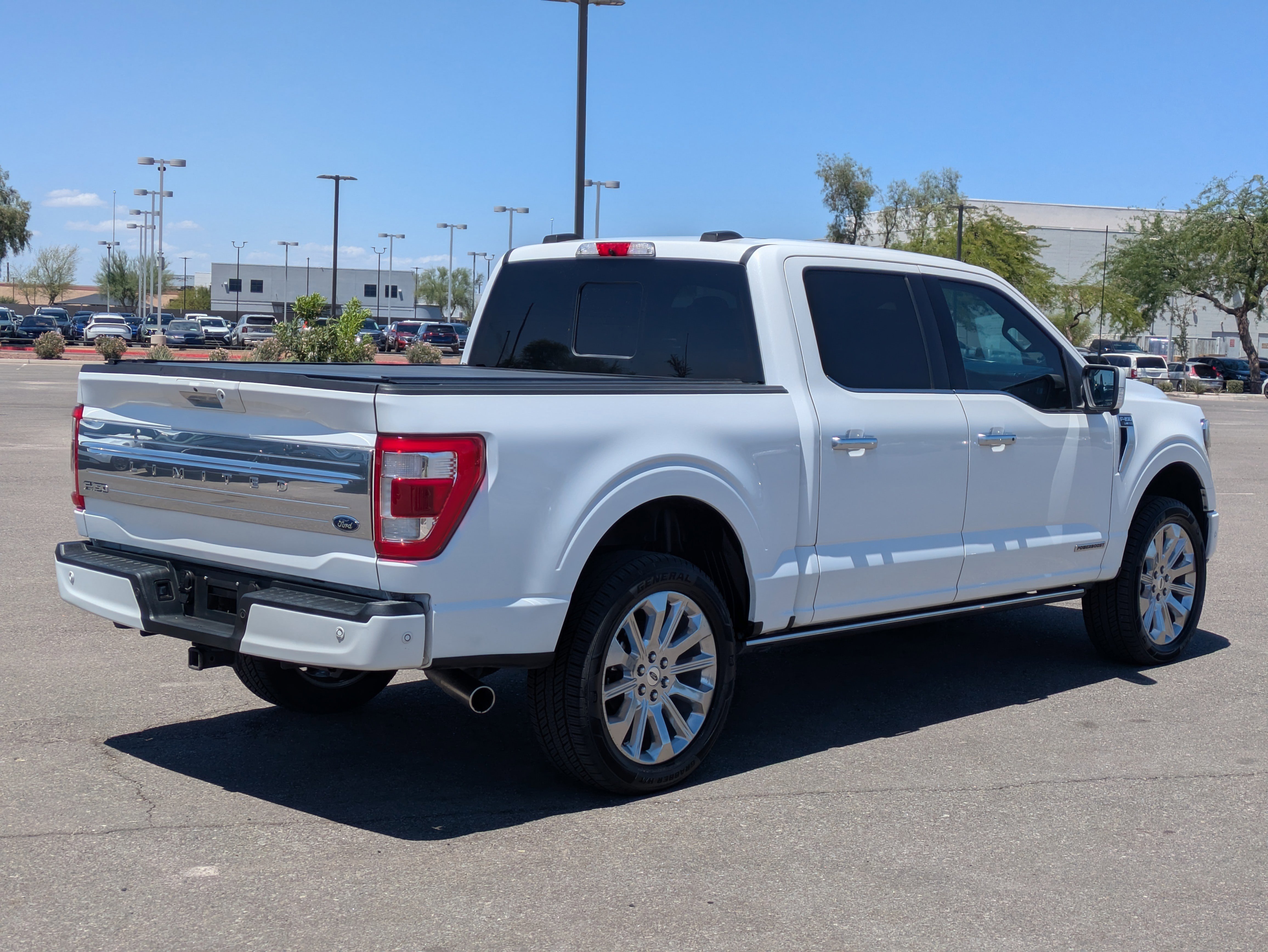 Used 2023 White Metallic Ford Limited image 5