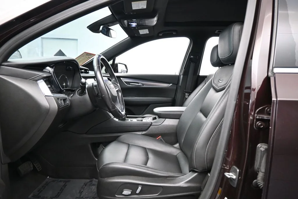 Used 2021 Garnet Metallic Cadillac Luxury image 11