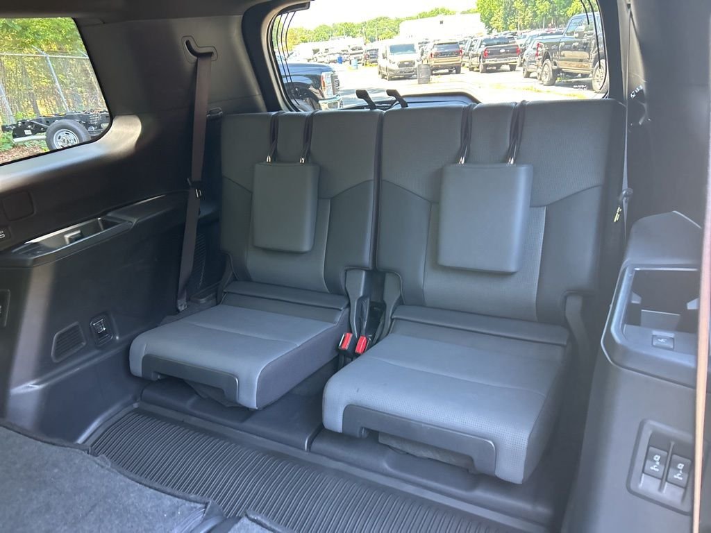 Used 2025 Black Lexus 550 Luxury image 28