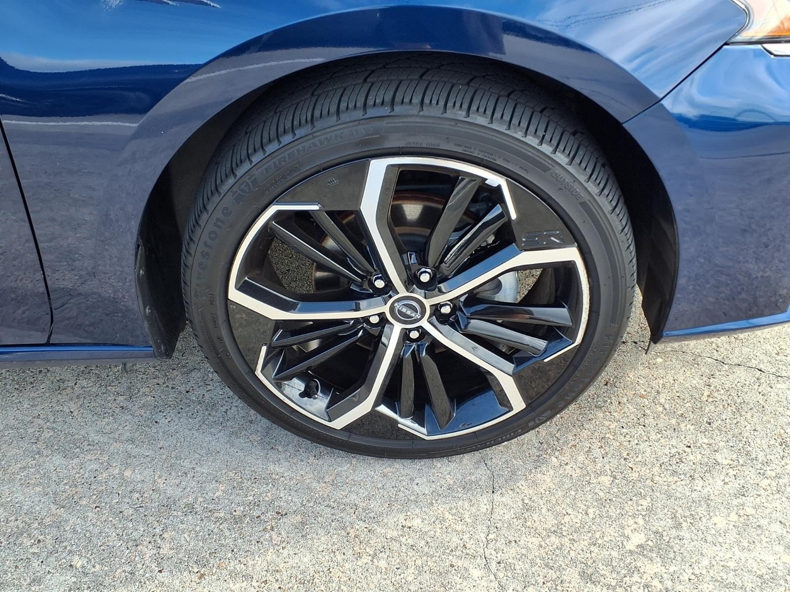 2024 Nissan Altima 2.5 SR Blue at Robbins Nissan