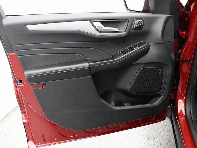 New 2025 Rapid Red Metallic Tinted Clearcoat Ford Plug-in Hybrid image 27