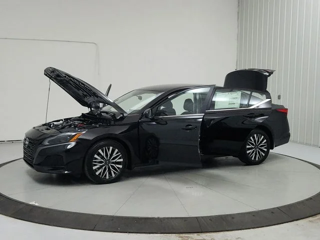 New 2026 Black Nissan 2.5 SV image 11